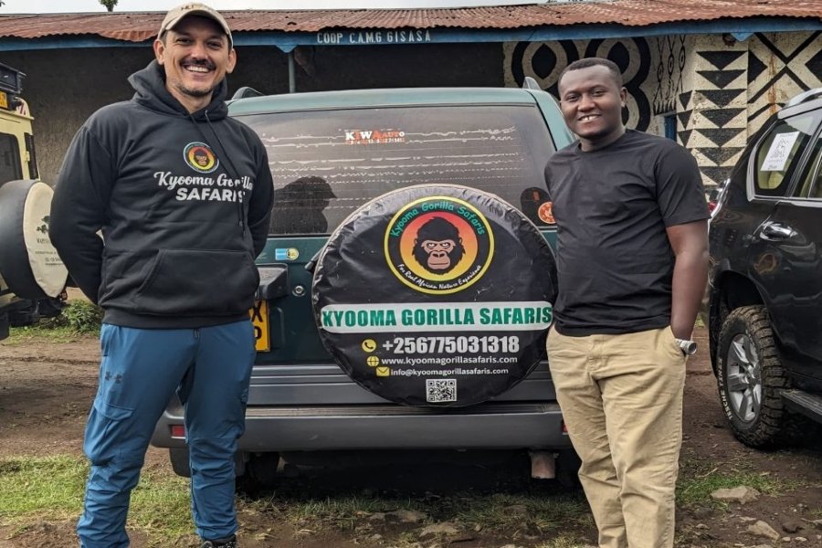 Gorilla Trekking Rwanda