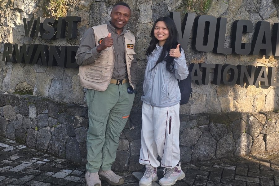 Gorilla Trekking Rwanda